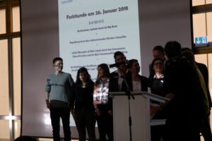 Gruppenfoto von Schülerinnen und Schülern bei einer Veranstaltung am 26. Januar 2018.